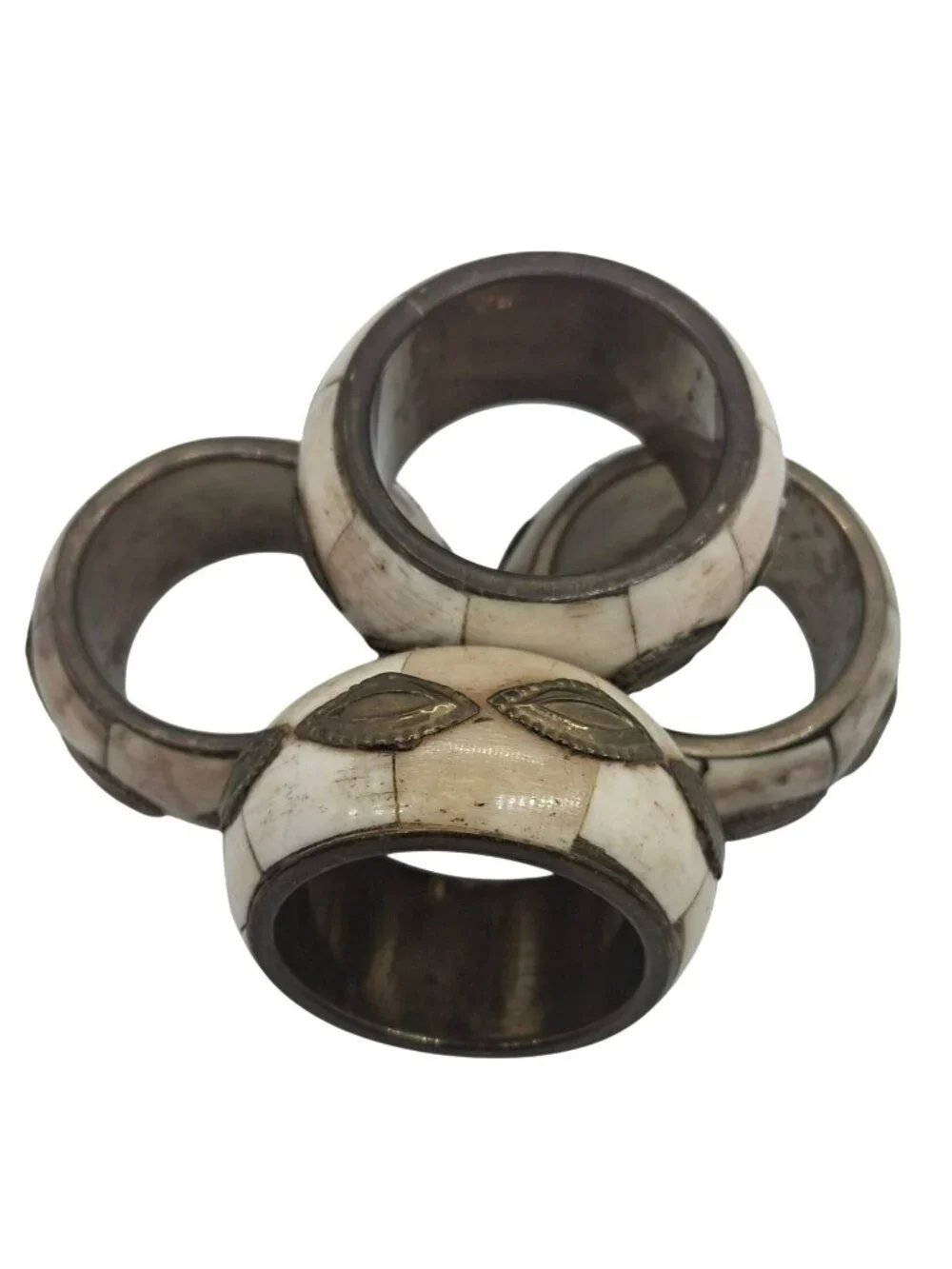 Set Of 4 Vintage Brass & Bone Napkin Rings With Leaf Details Rustic Accents